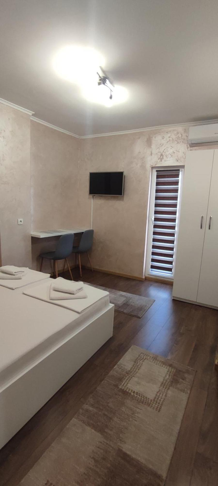 Menrat Apartment โนวีซาด ภายนอก รูปภาพ
